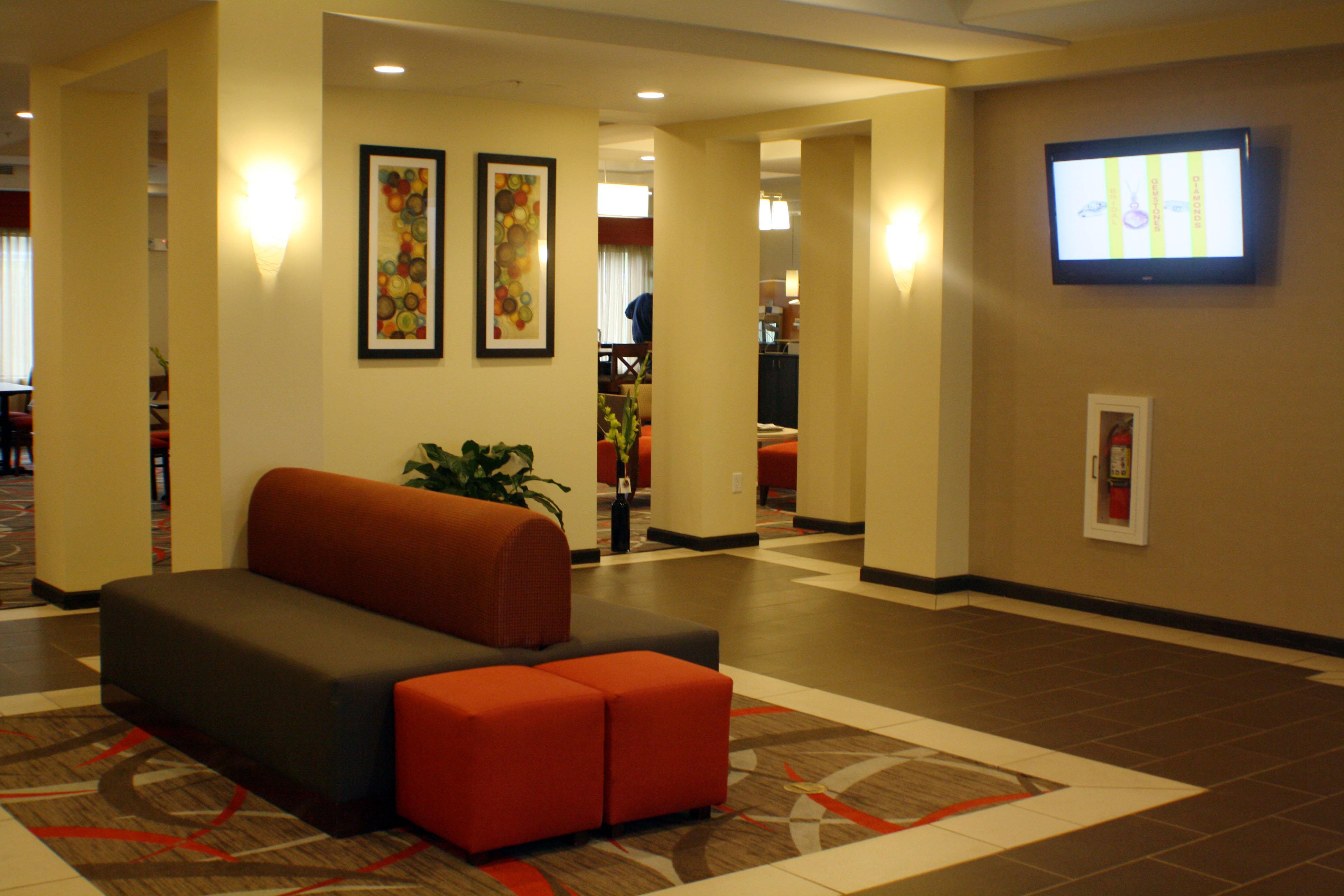 Holiday Inn Express And Suites - Bradford By Ihg Interior foto